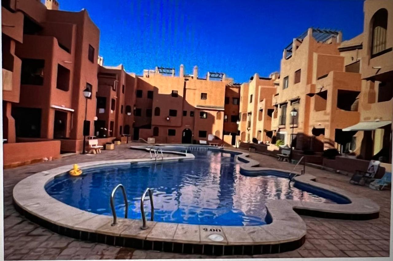 Three Bedroom Apartment With Pool In Torrevieja Luaran gambar