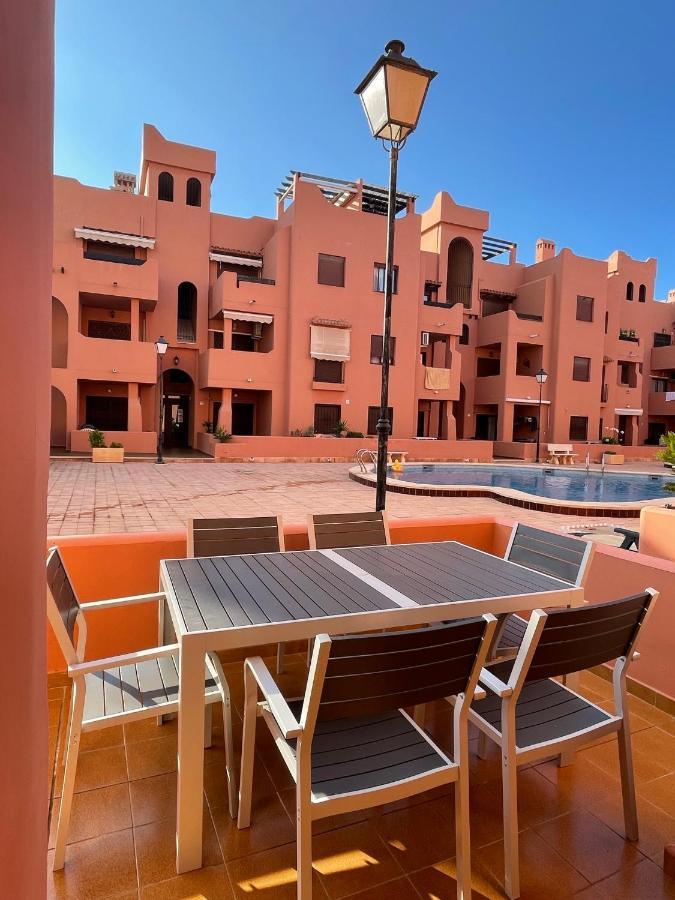Three Bedroom Apartment With Pool In Torrevieja Luaran gambar